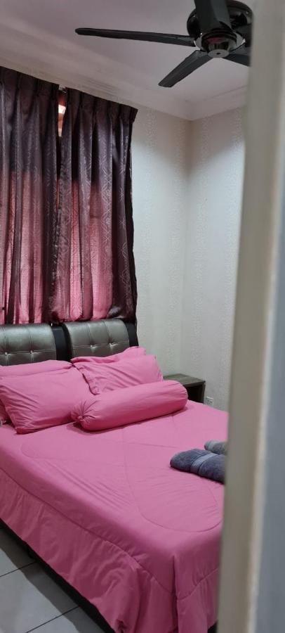 Damai Holiday Homestay Malacca Exterior foto