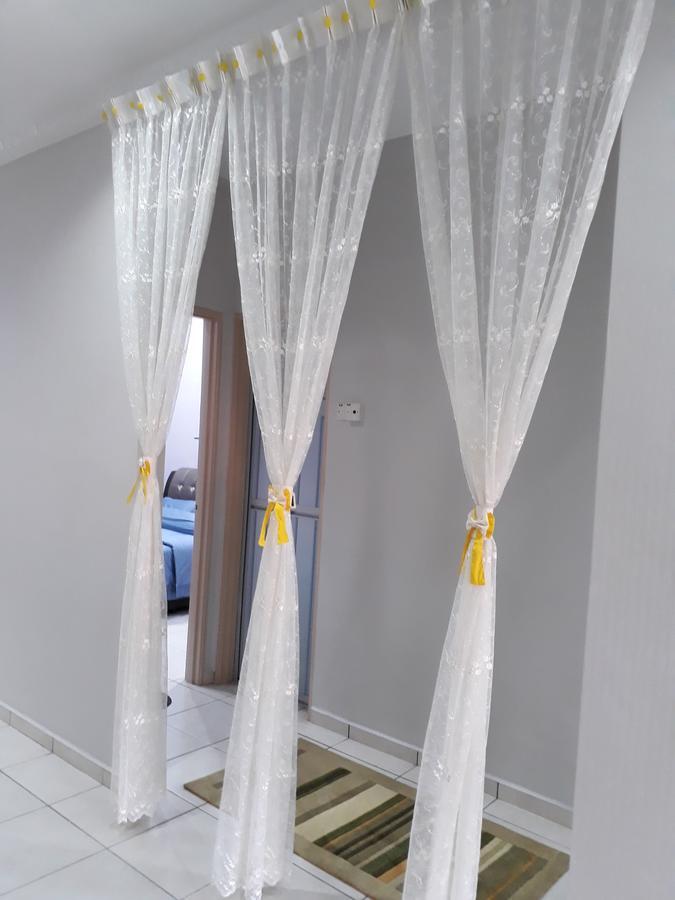 Damai Holiday Homestay Malacca Exterior foto